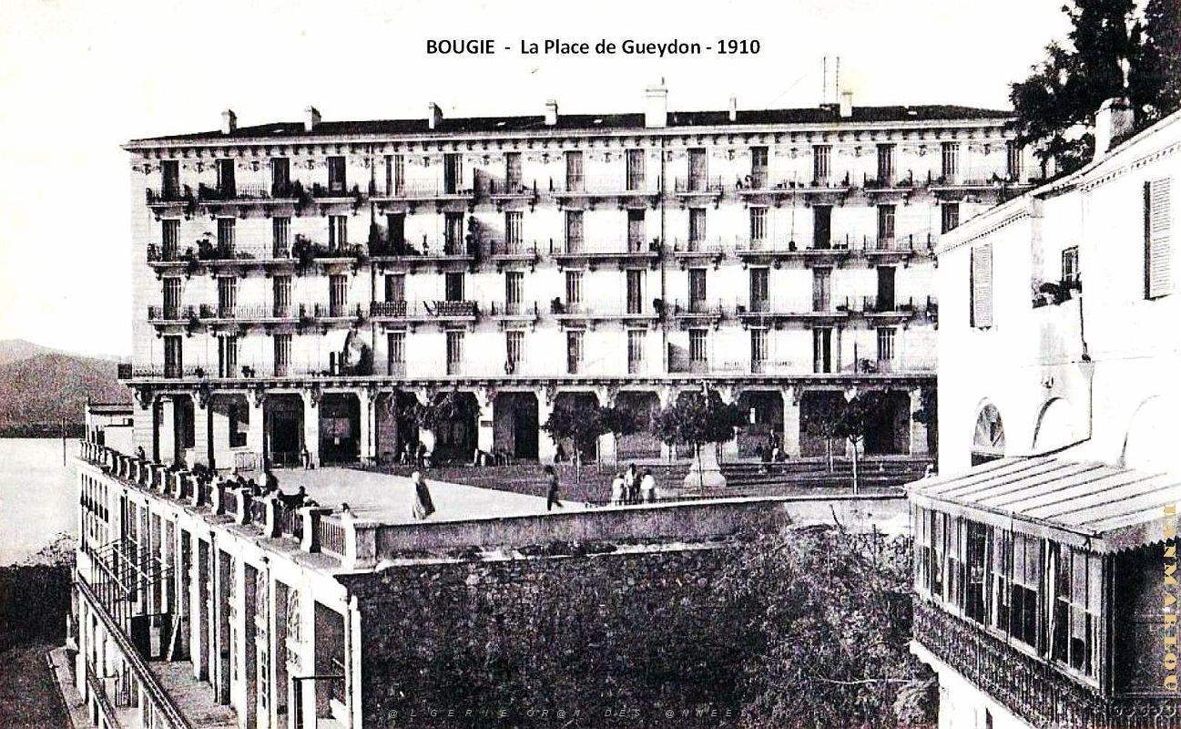 Bougie - Place de Gueydon - 1910.jpg